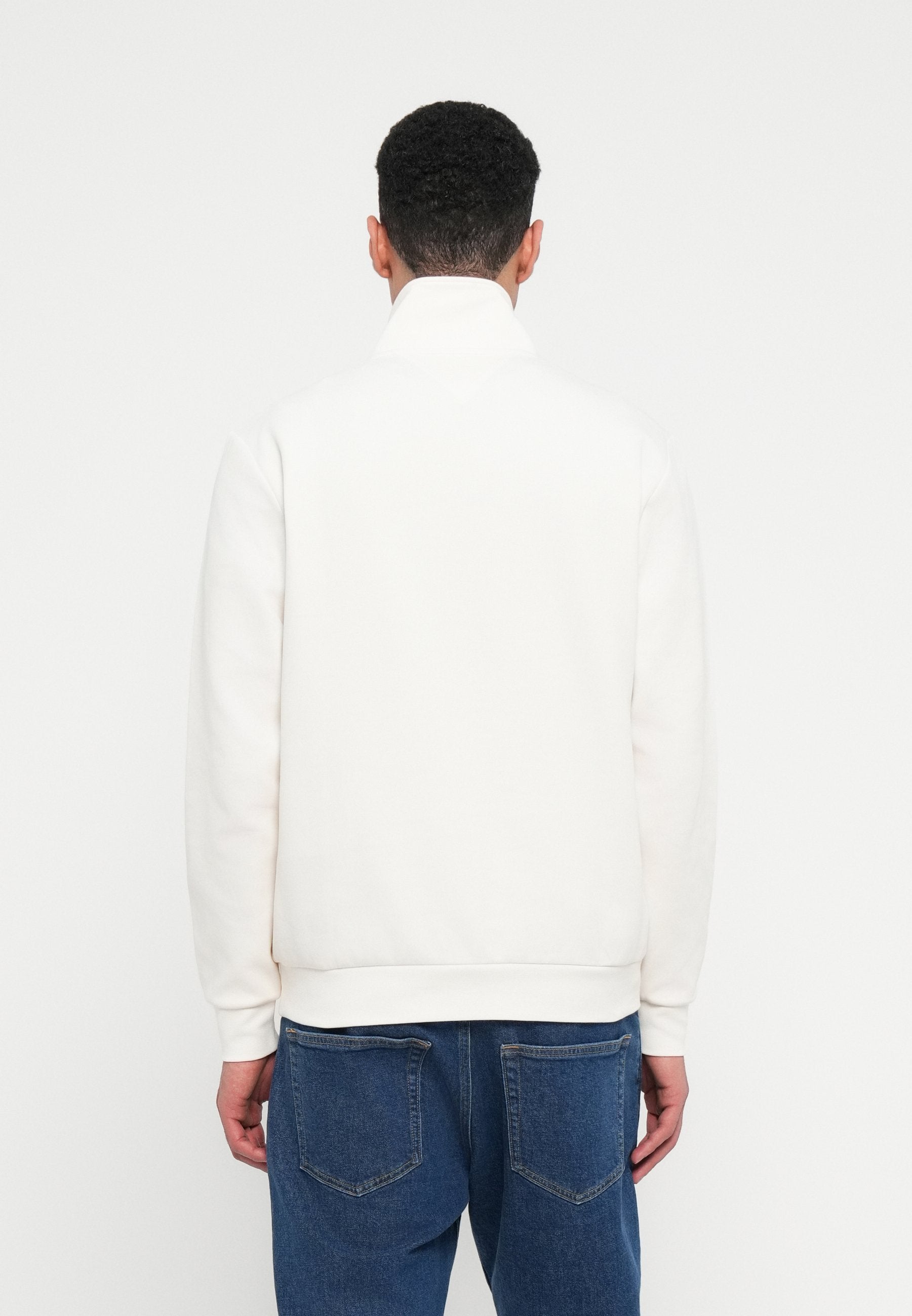 PERFORMANCE QUARTER-ZIP INTECHNO KNIT JUMPER Media 4