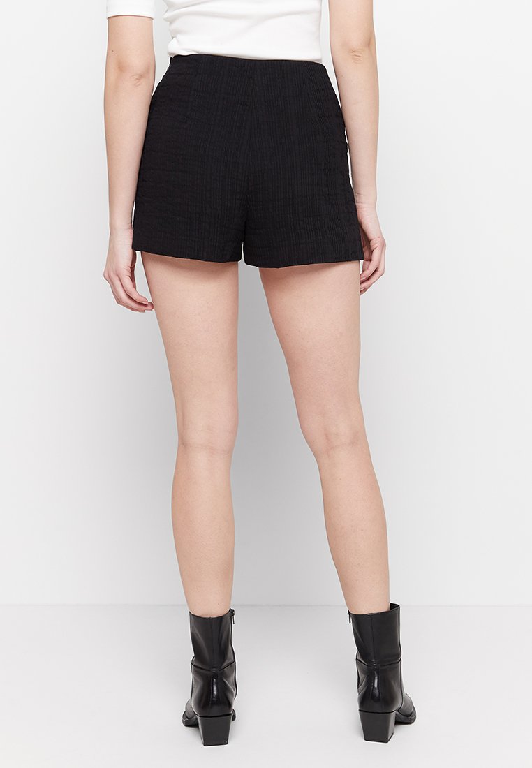 Claudie Pierlot ELA