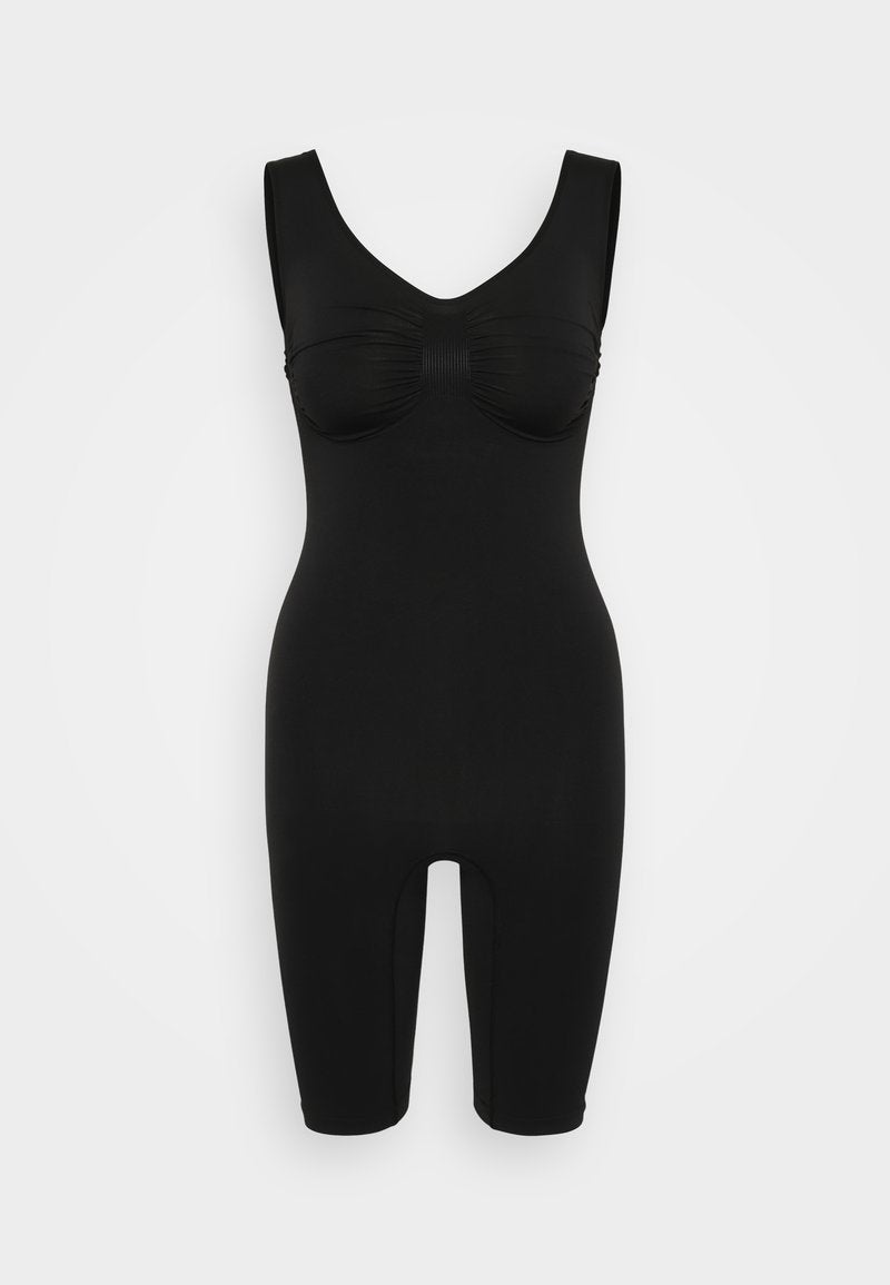 Schwarzer Body aus dehnbarem Stoff, mit einem runden Ausschnitt, ärmellosem Design, gerafftem Bustier-Detail und einer knöchellangen Schnittform mit Öffnungen.