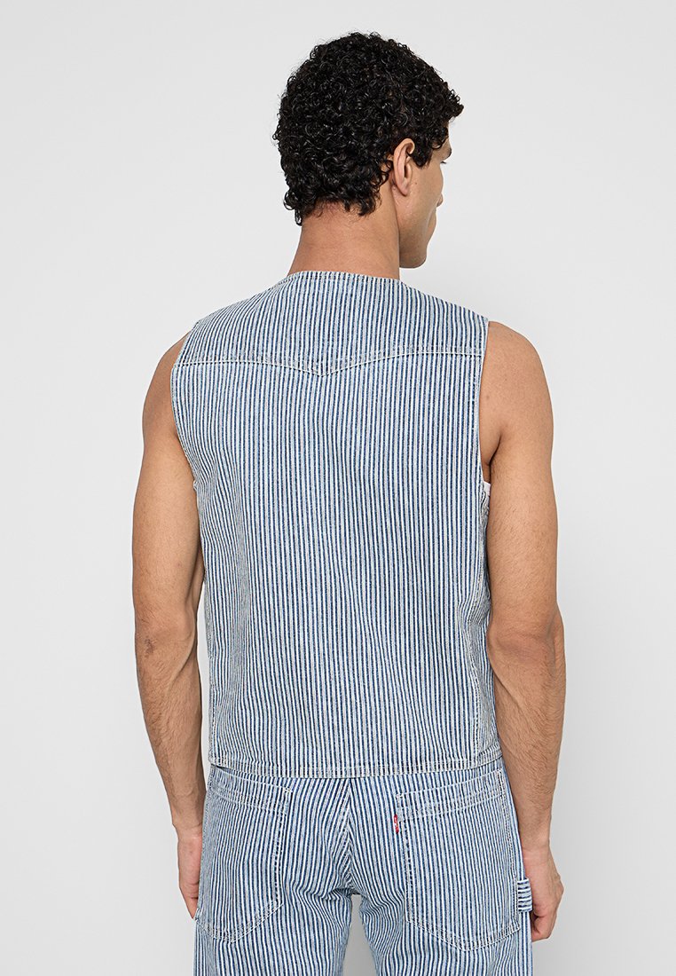 Levi's® TRUCKER