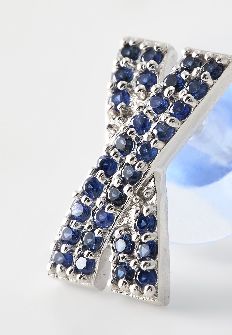 Gold by Di Giorgio