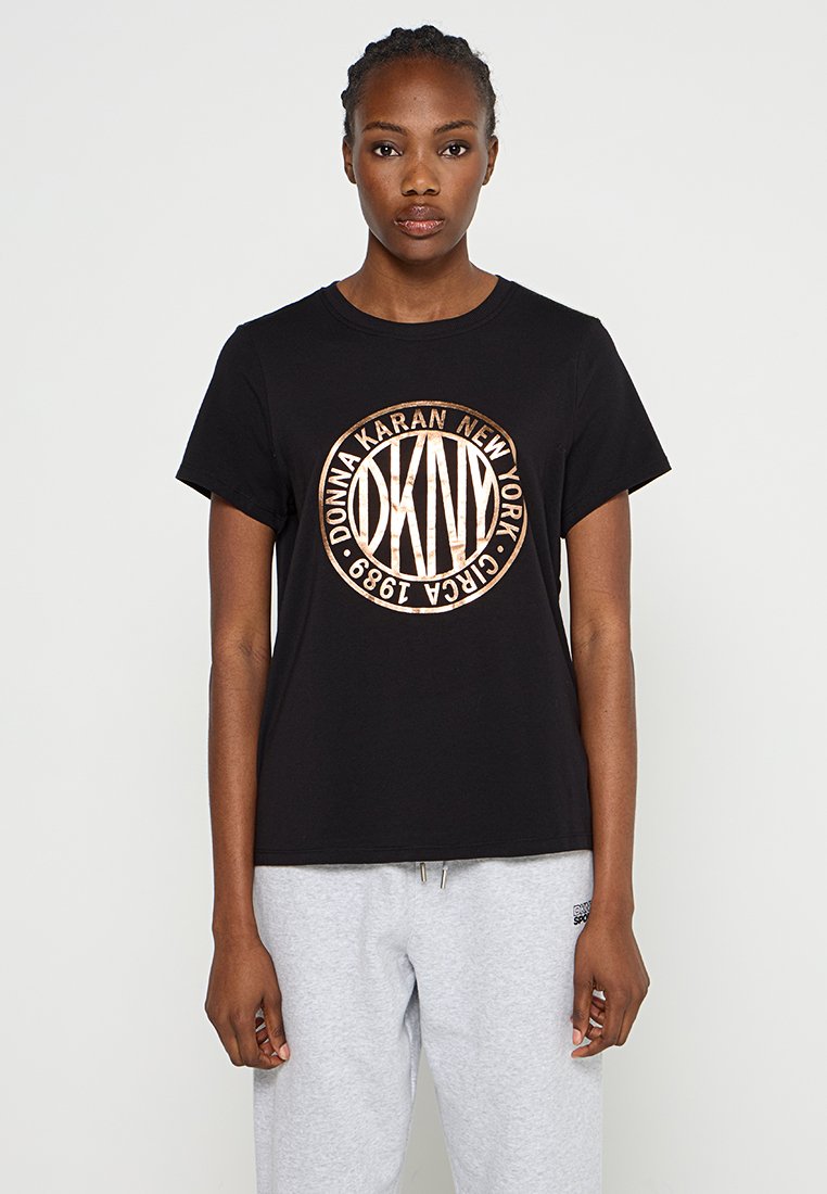 DKNY Sport