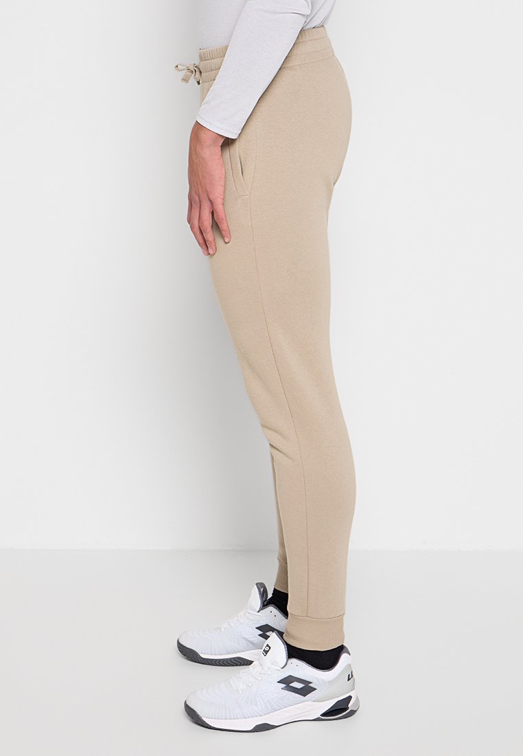 Under Armour 1379774