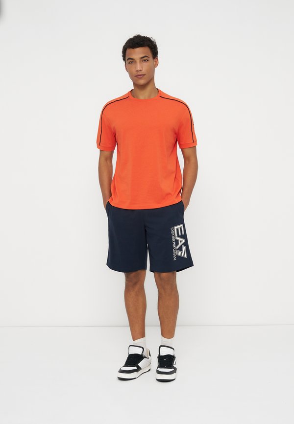 EA7 Emporio Armani