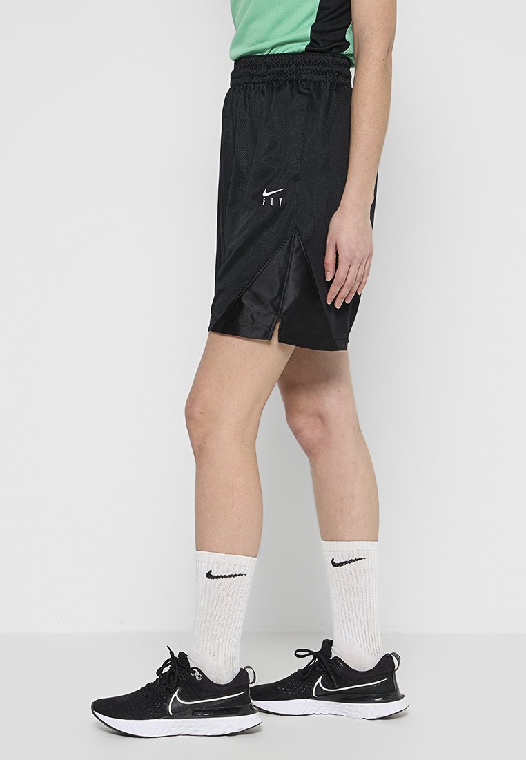 Nike Performance ISOFLY