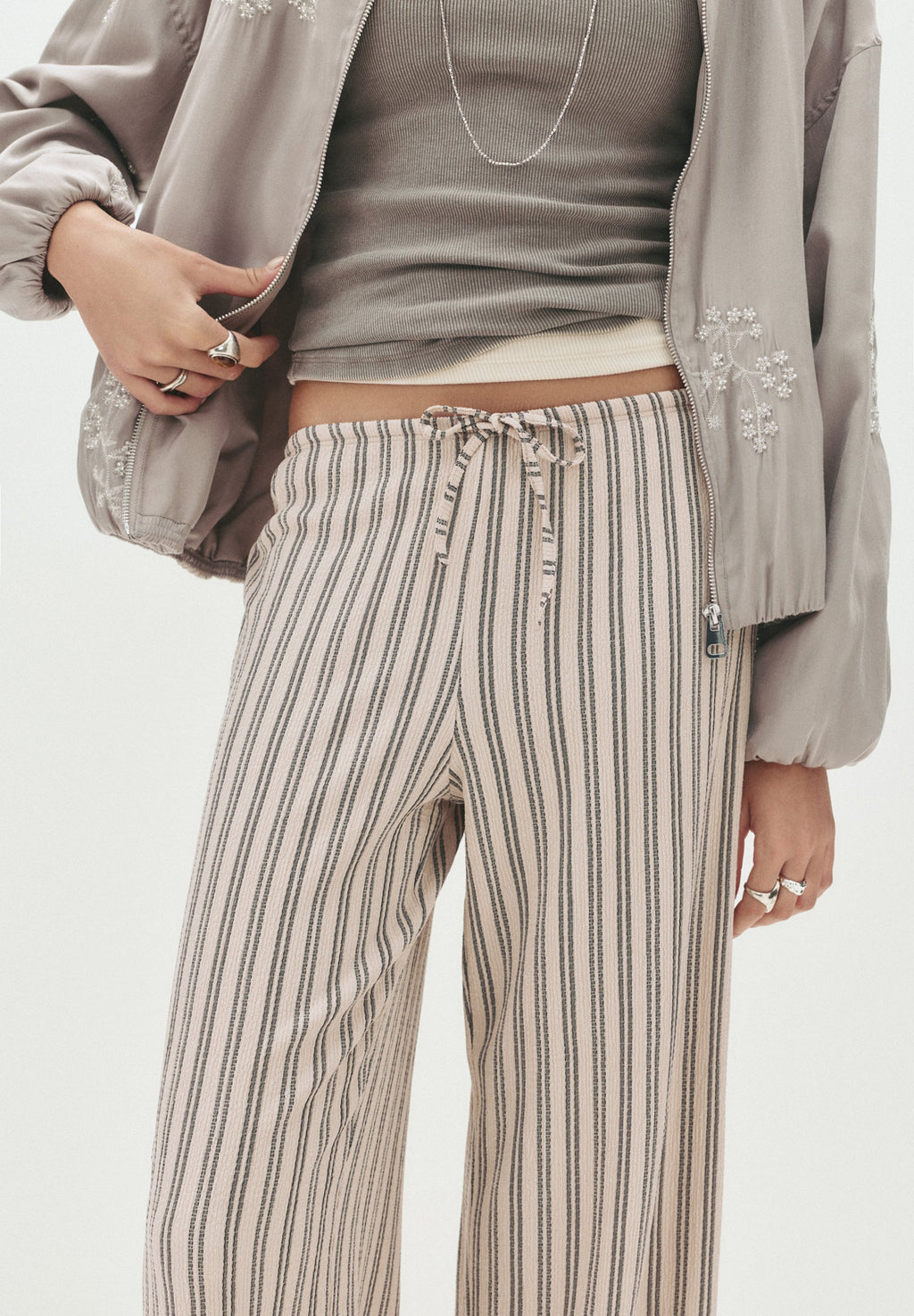 PULL&BEAR STRIPED WIDE