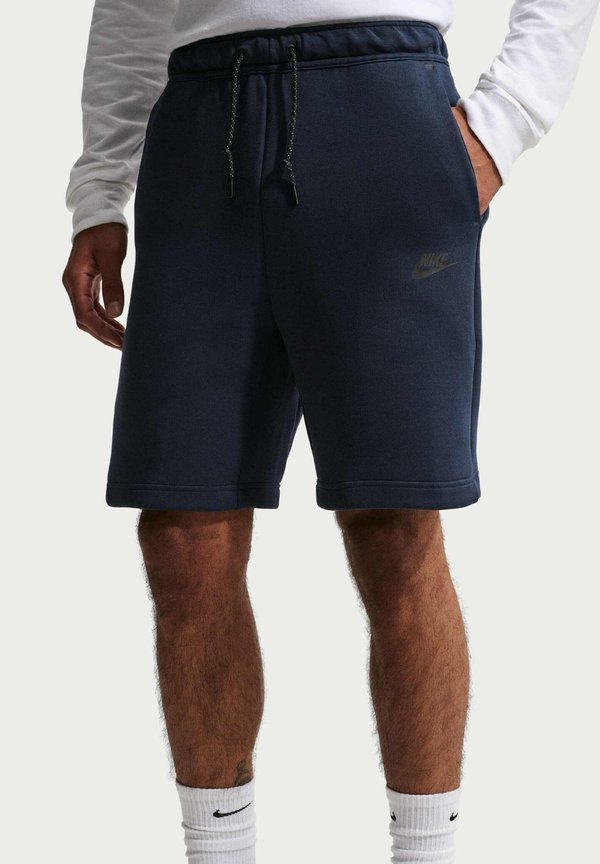 Nike Sportswear M NK TECH FLC SHORT - Shorts - obsidian black