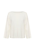 Cremefarbener, langärmeliger Pullover mit rundem, weitem Halsausschnitt und weichem, strukturiertem Stoff. Verfügt über fallende Schultern und eine lockere Passform.
