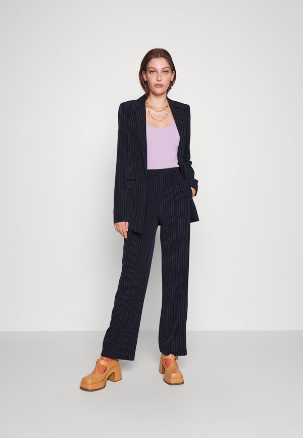 PIECES Tall PCBOSSY WIDE STRIPED PANTS