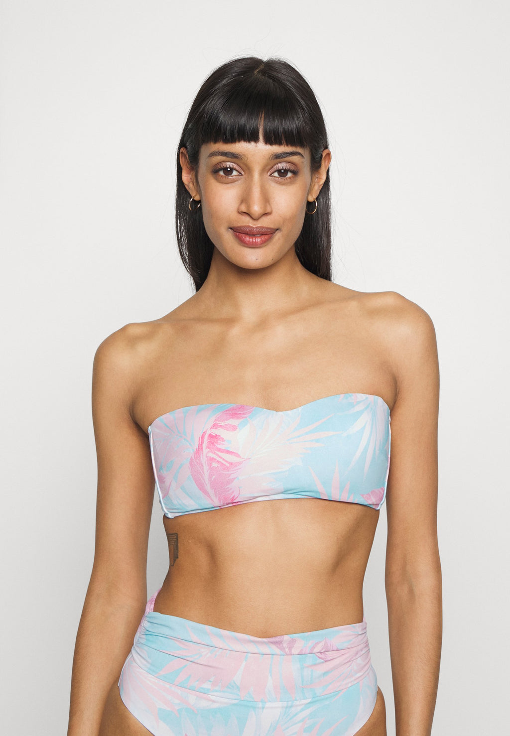TROPICANA BUSTIER BANDEAU Media 3