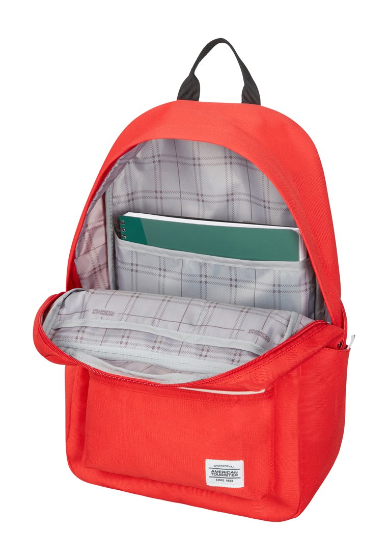 American Tourister