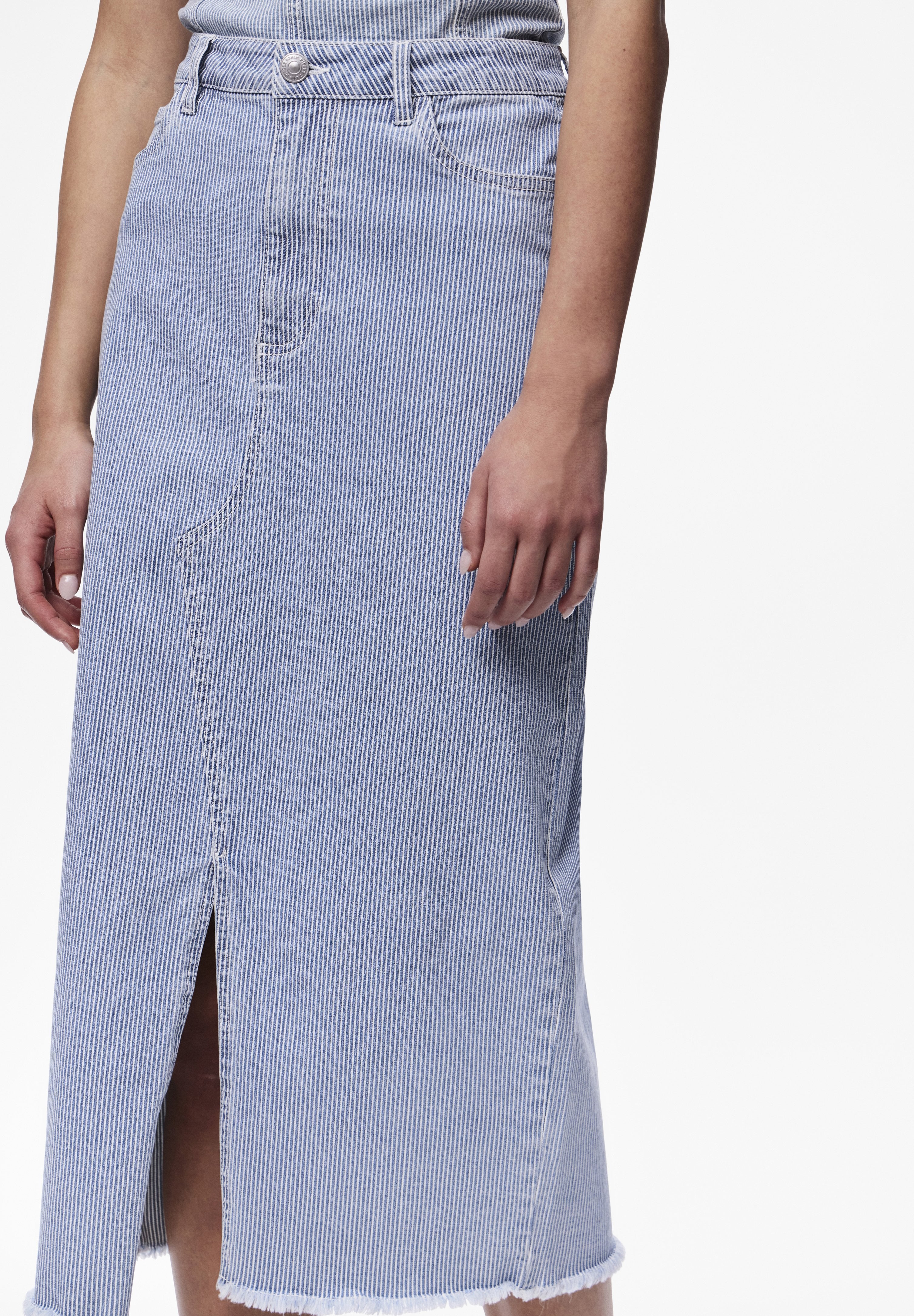 Pieces PCBILLO MIDI SKIRT