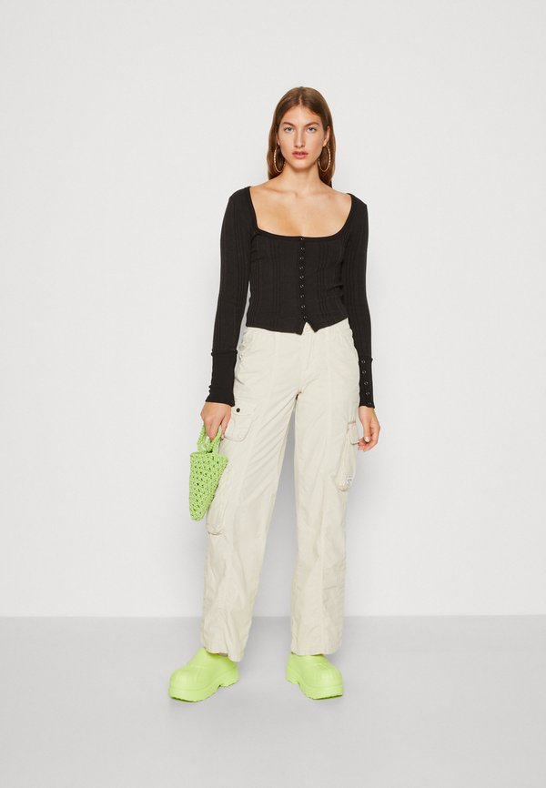 BDG Urban Outfitters POPPER