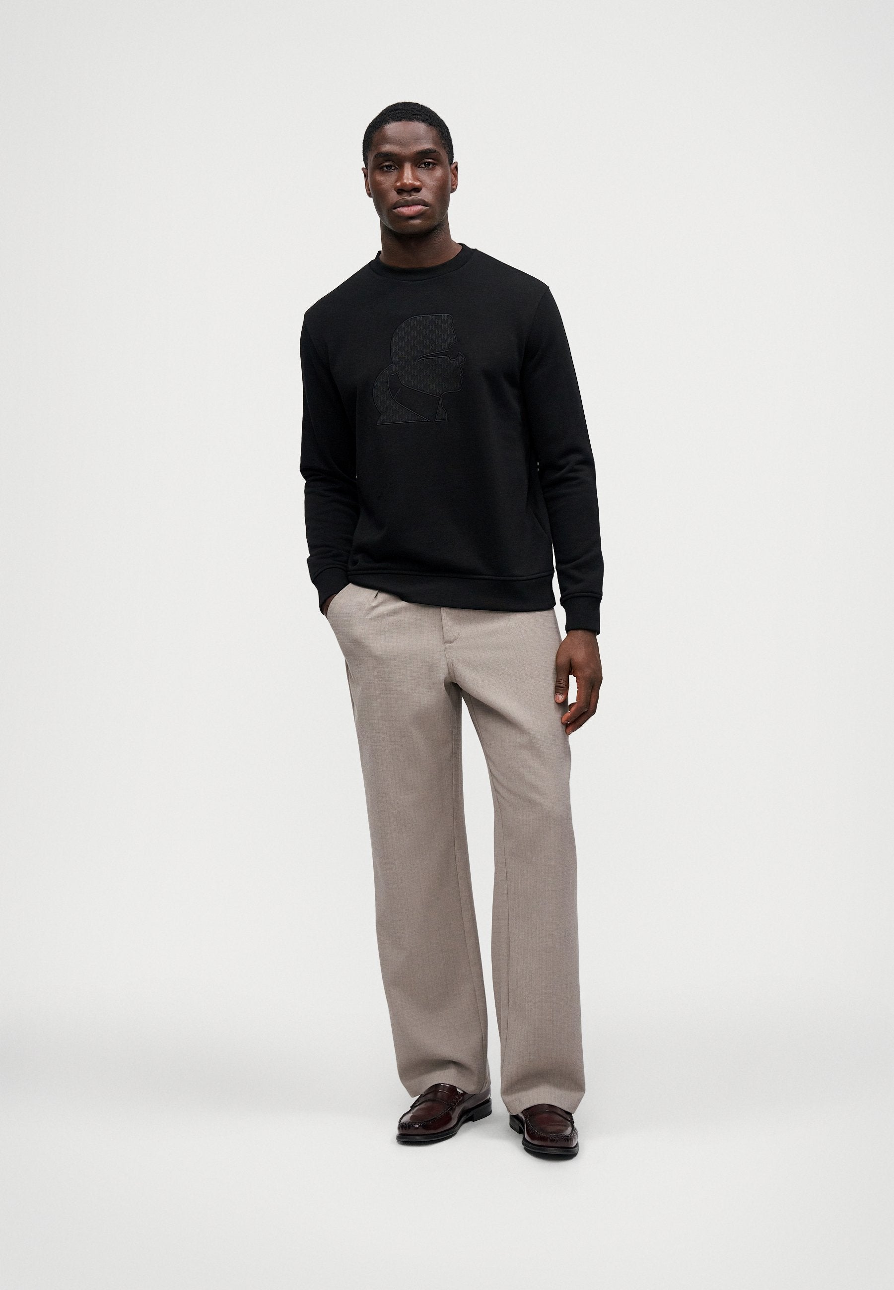CREW NECK Media 2