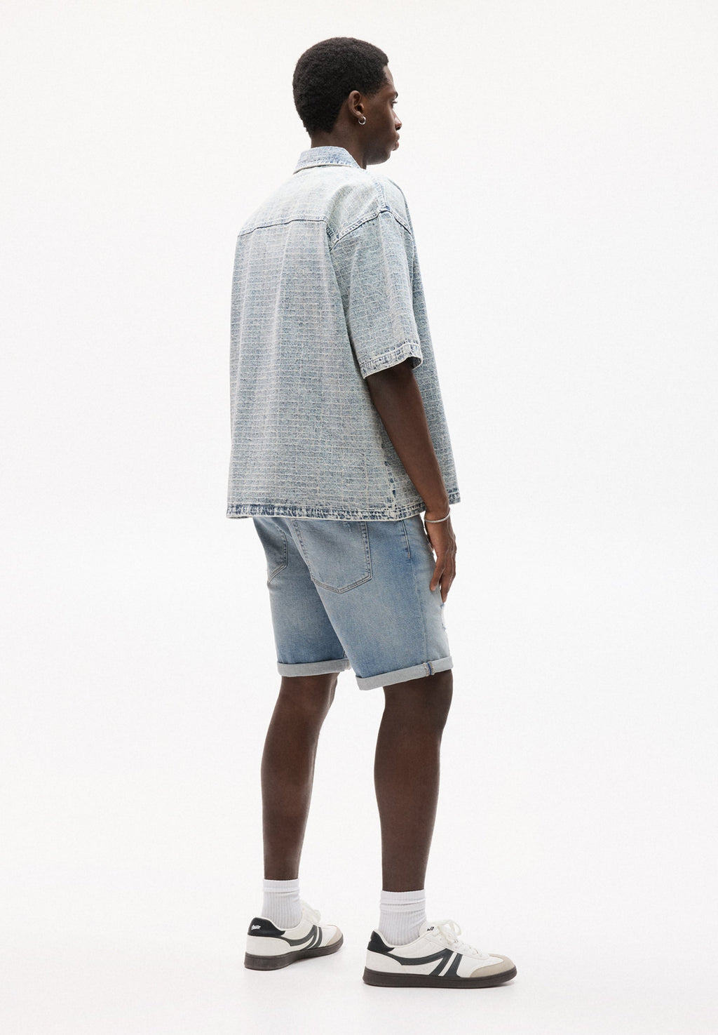 PULL&BEAR RIPPED BERMUDA