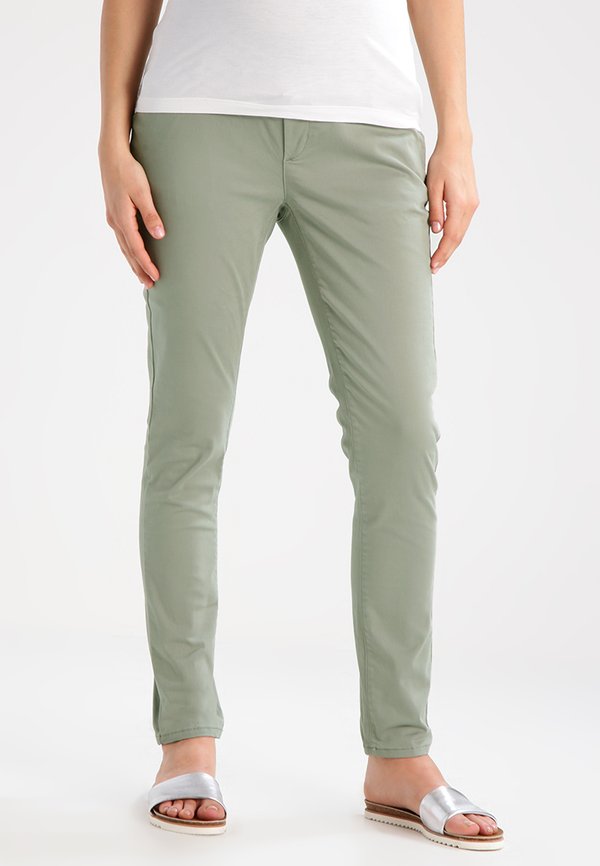 Esprit Maternity
