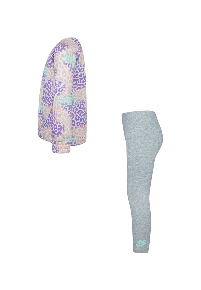 Nike Sportswear SET