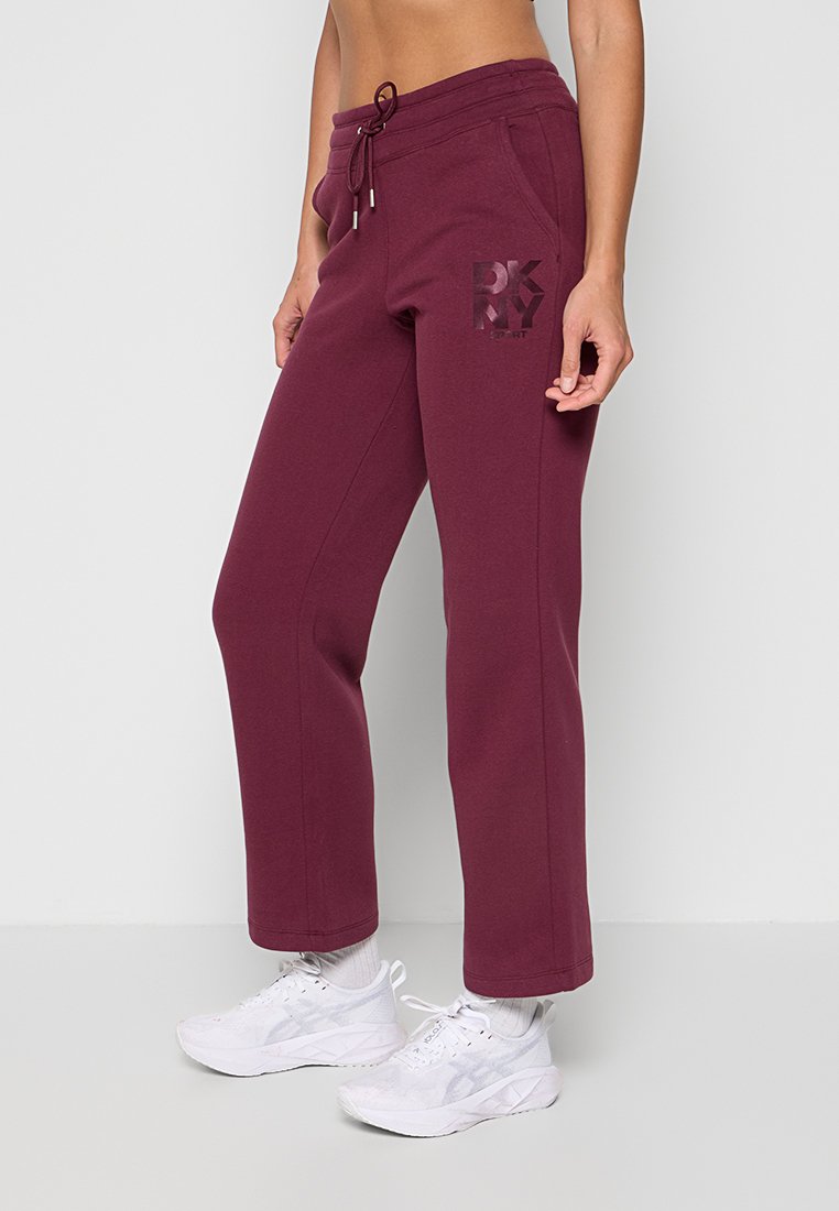 DKNY Sport