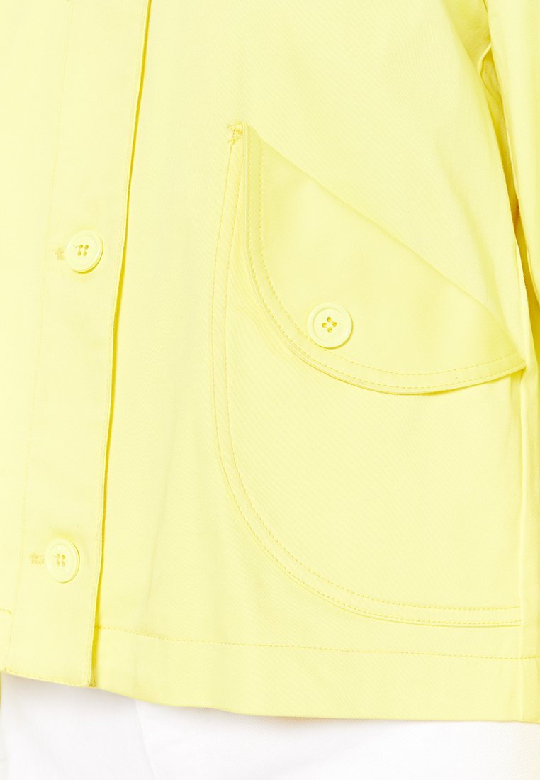 Love Moschino