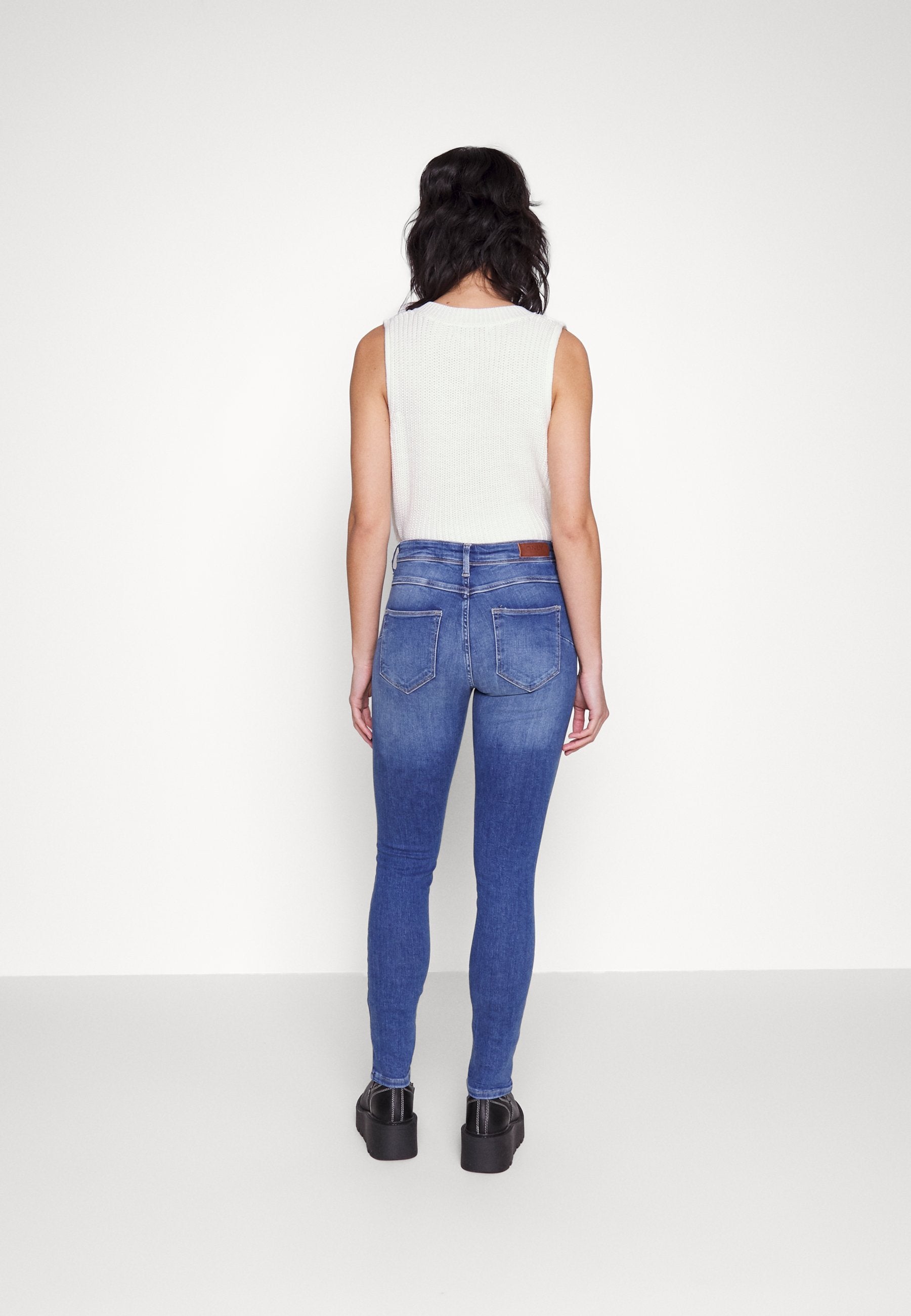 ONLBLUSH WAIST Media 4