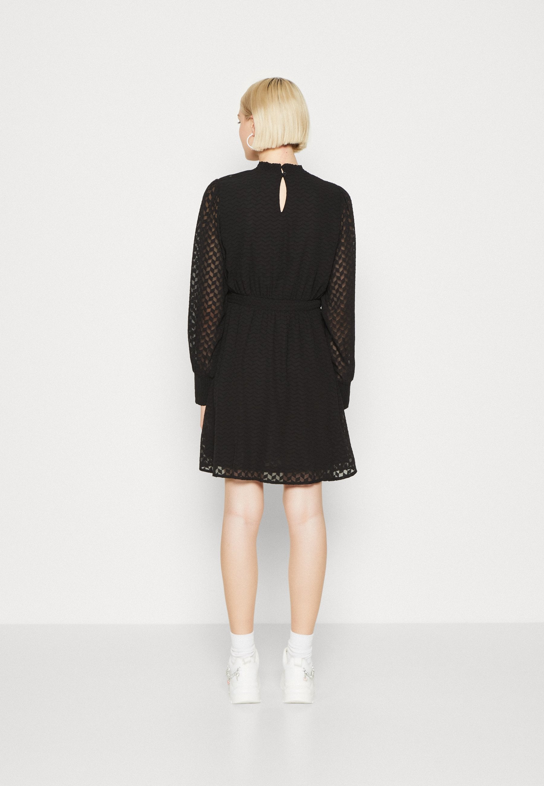 ONLY ONLEMMERY HIGHNECK DRESS