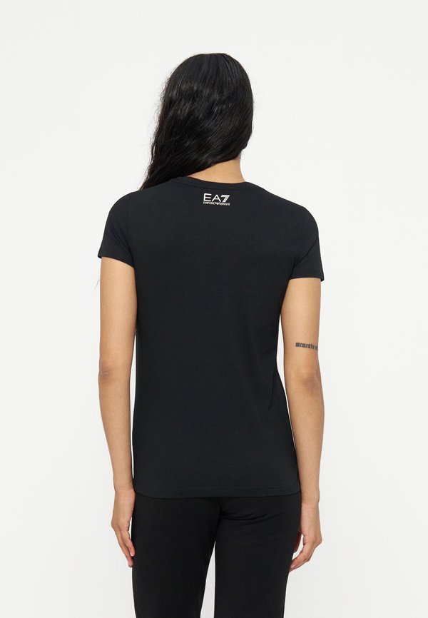 EA7 Emporio Armani