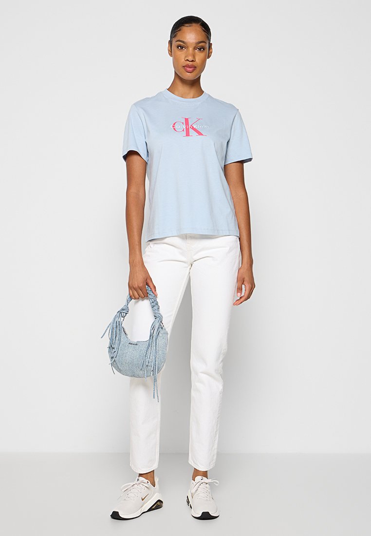 Calvin Klein Jeans HERO