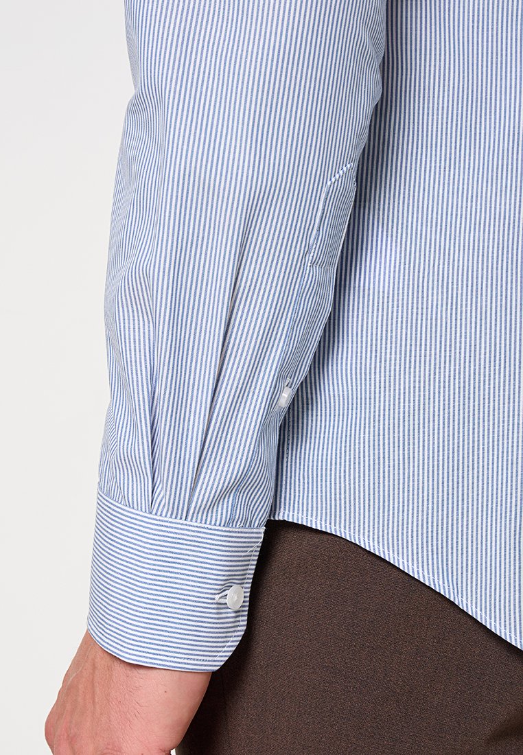 Michael Kors SLIM FIT