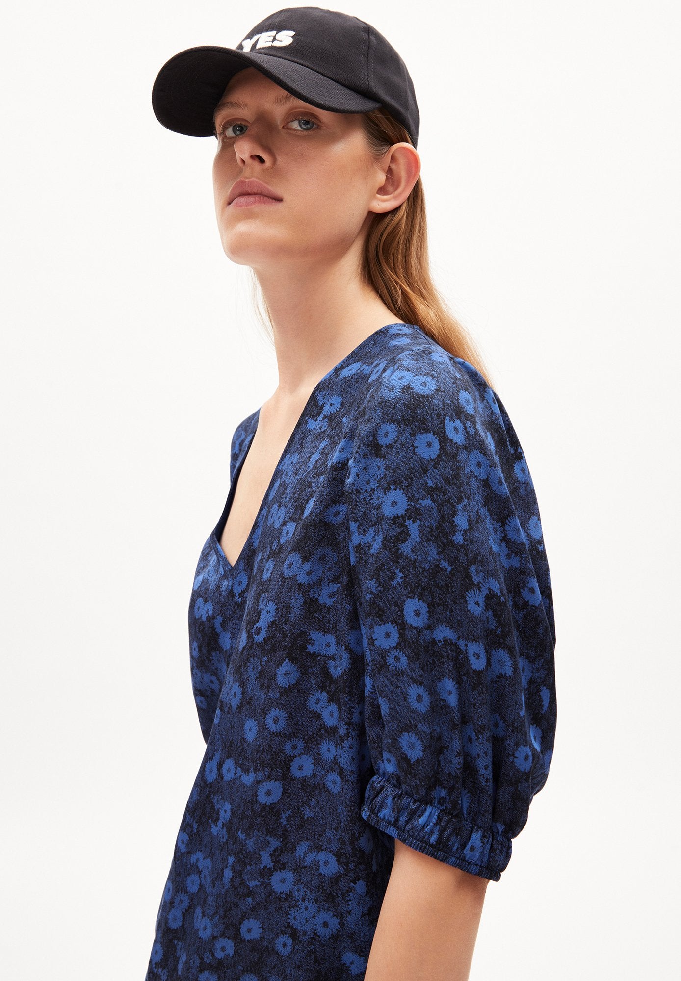 SAARITA MILLES FLEURS Media 5
