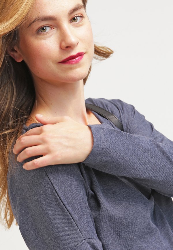 bellybutton AVIE NURSING