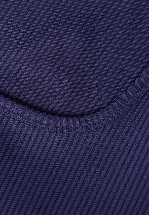 Casall SCOOP TEE