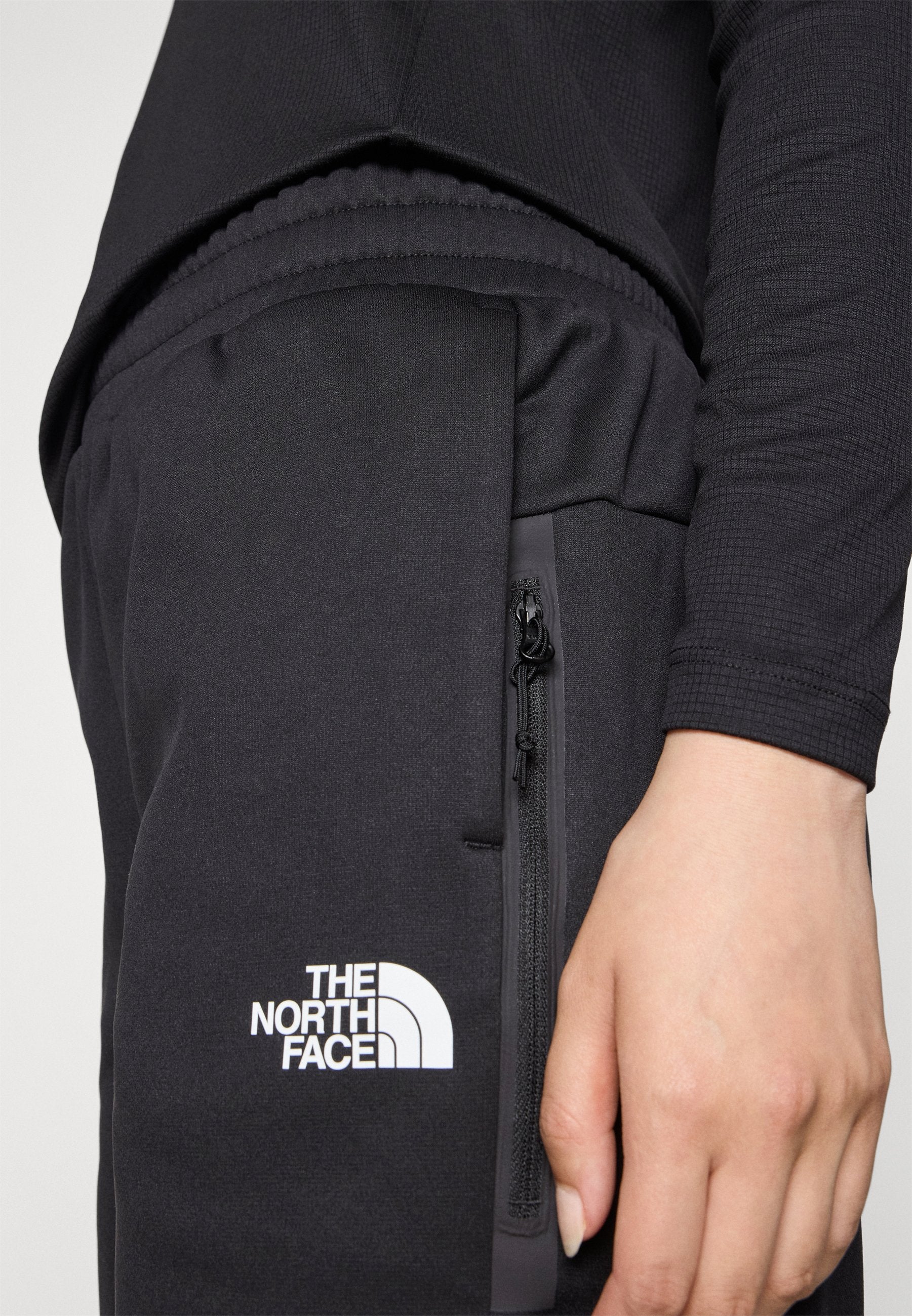 The North Face W MOUNTAIN ATHLETICS