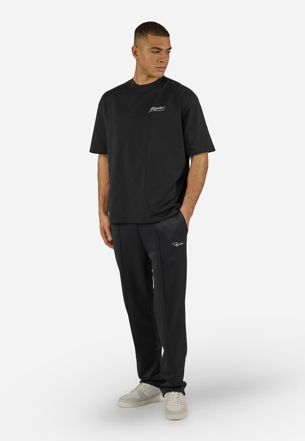 Pegador BELMONTE OVERSIZED TEE