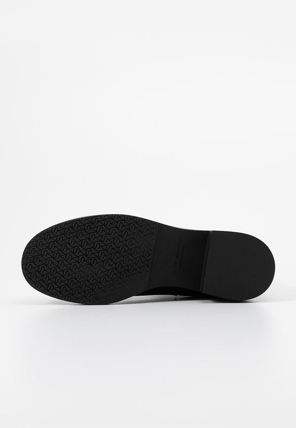 Stuart Weitzman