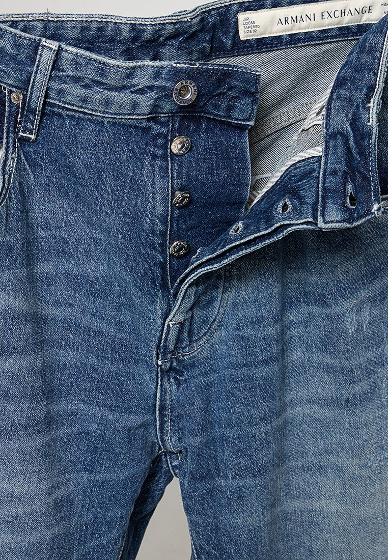 Armani Exchange Loose Jeans Media 3