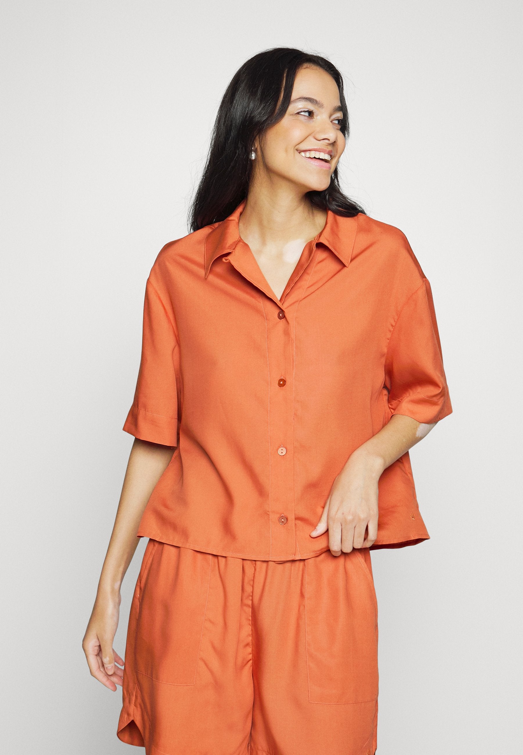 Triumph BOYFRIEND MYWEAR BOXY SHIRT