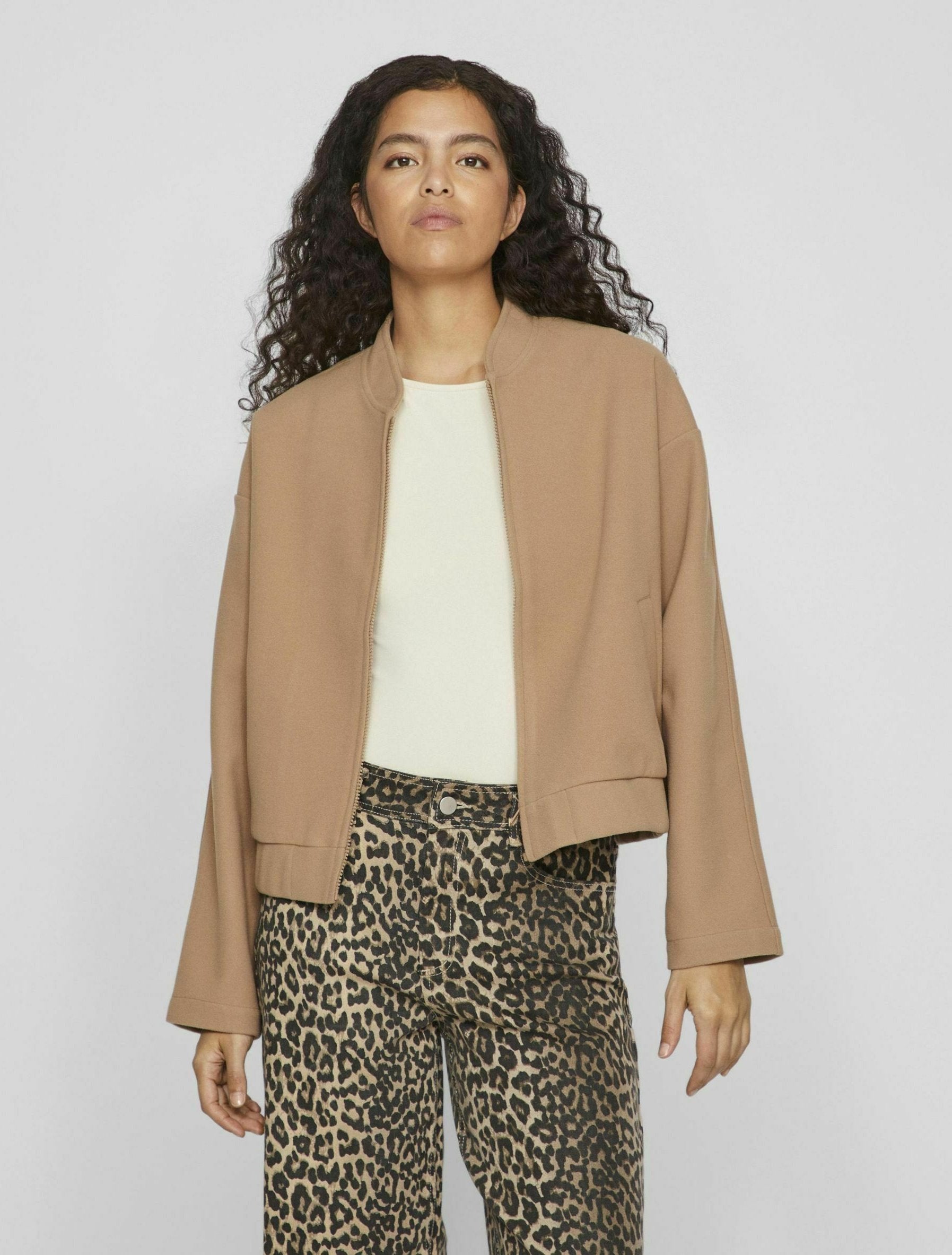 VILA bomber Zipper