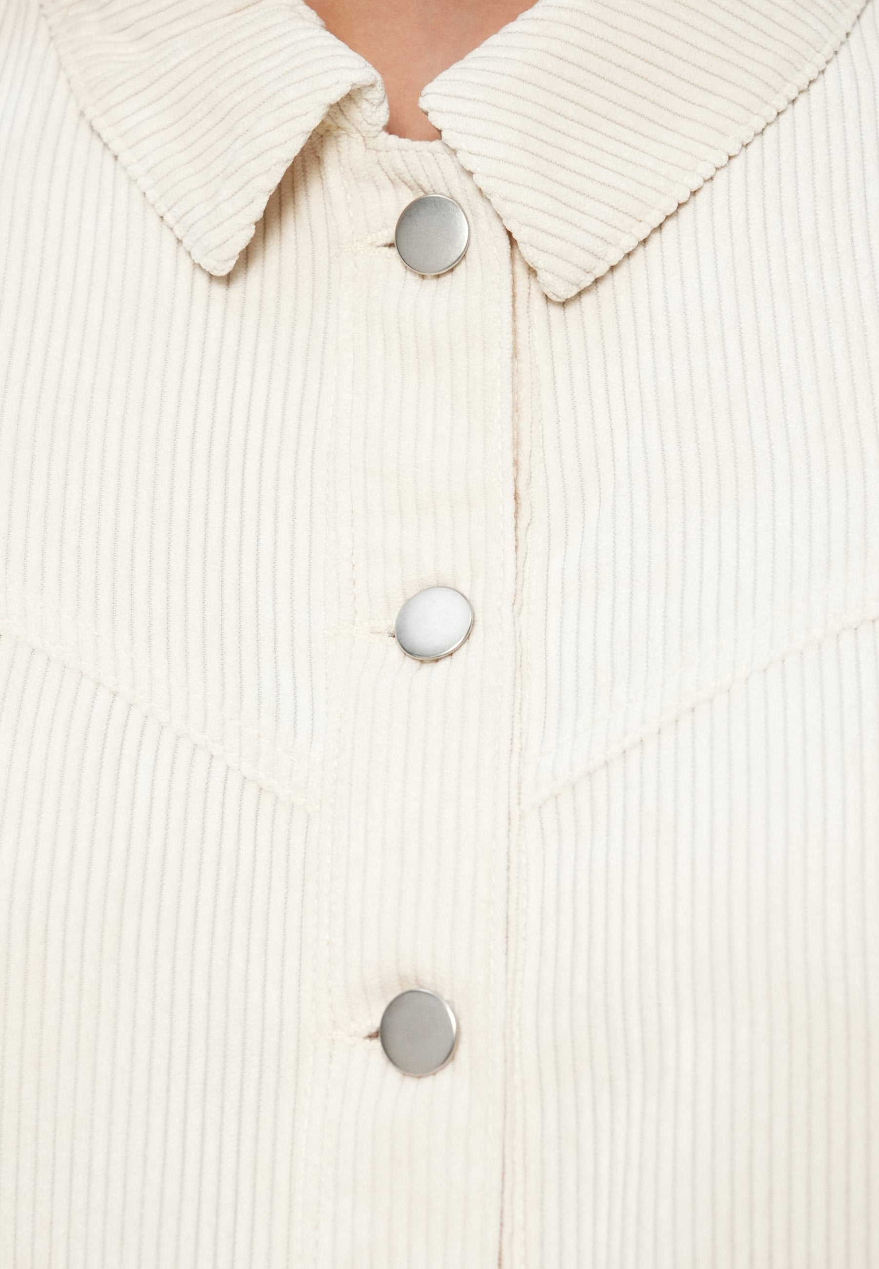 ONLTRACY A SHAPE DRESS Media 6