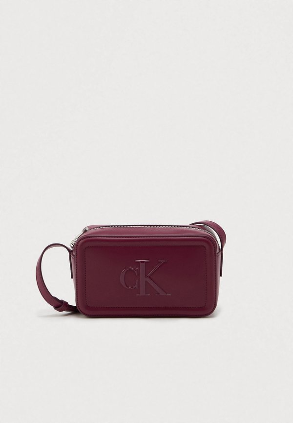Calvin Klein BOLD  - Cross body bag - alluring pink