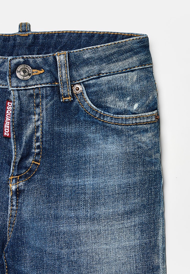 Dsquared2