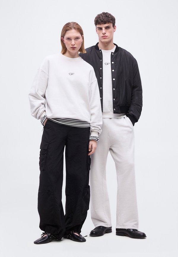 ARKK Copenhagen CORE BOXY CREW UNISEX