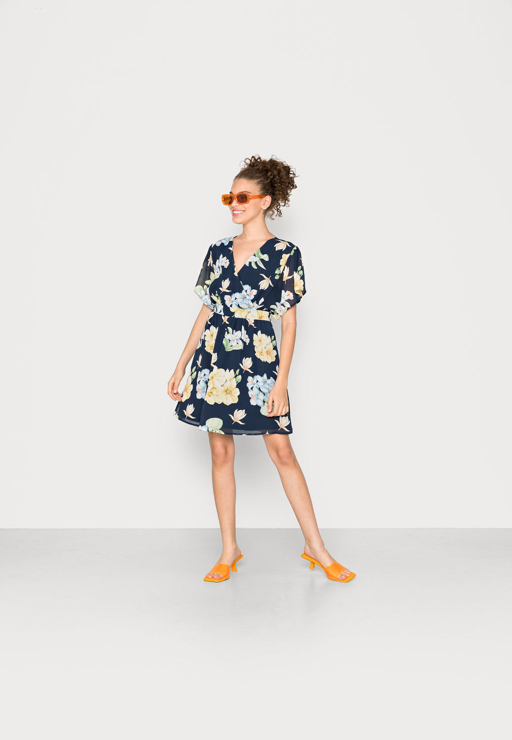 VILA VIKATHRYN DRESS