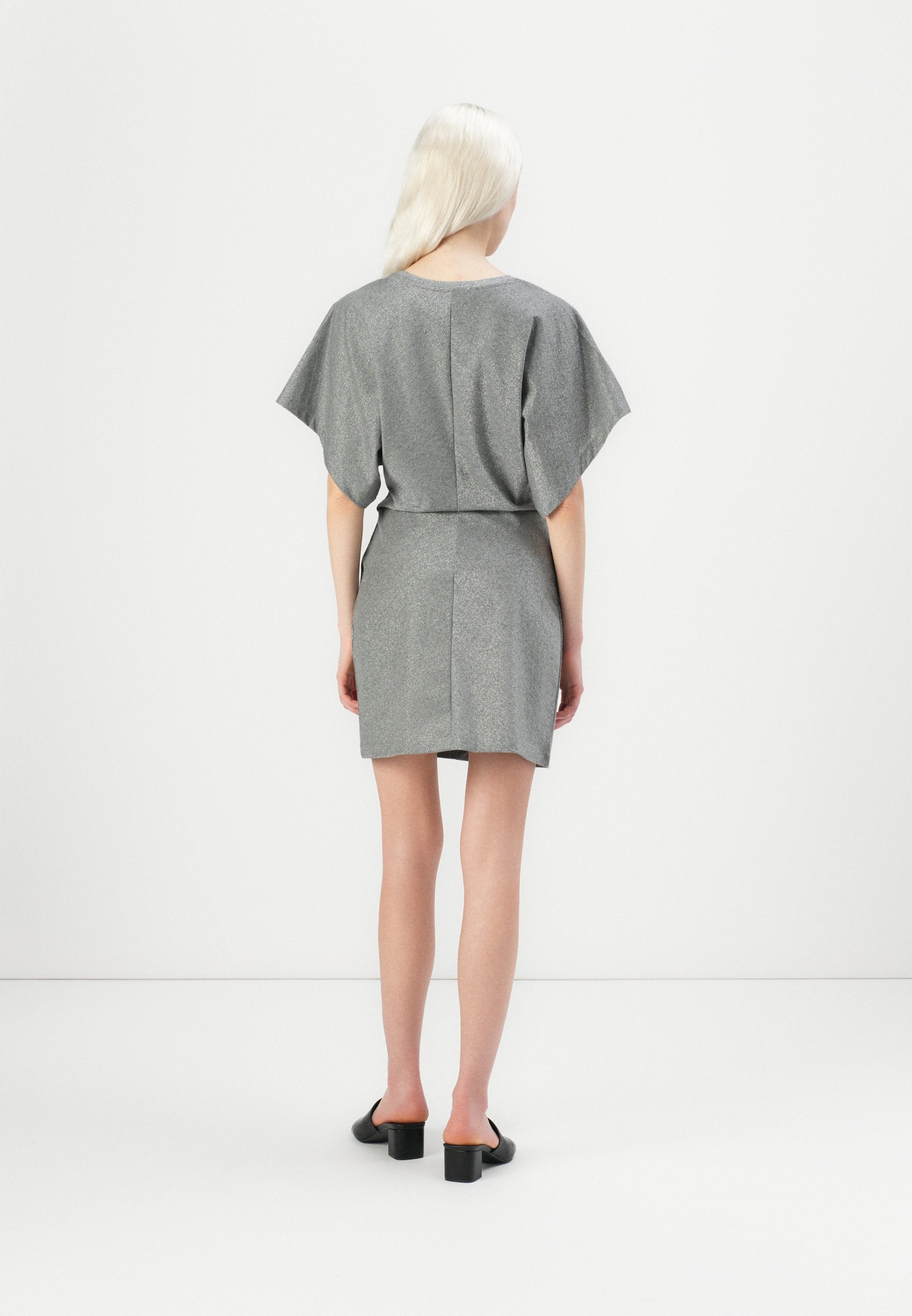 Replay DRESS