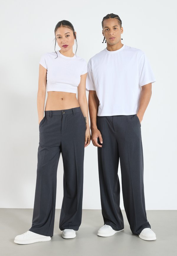 YOURTURN by Zalando UNISEX
