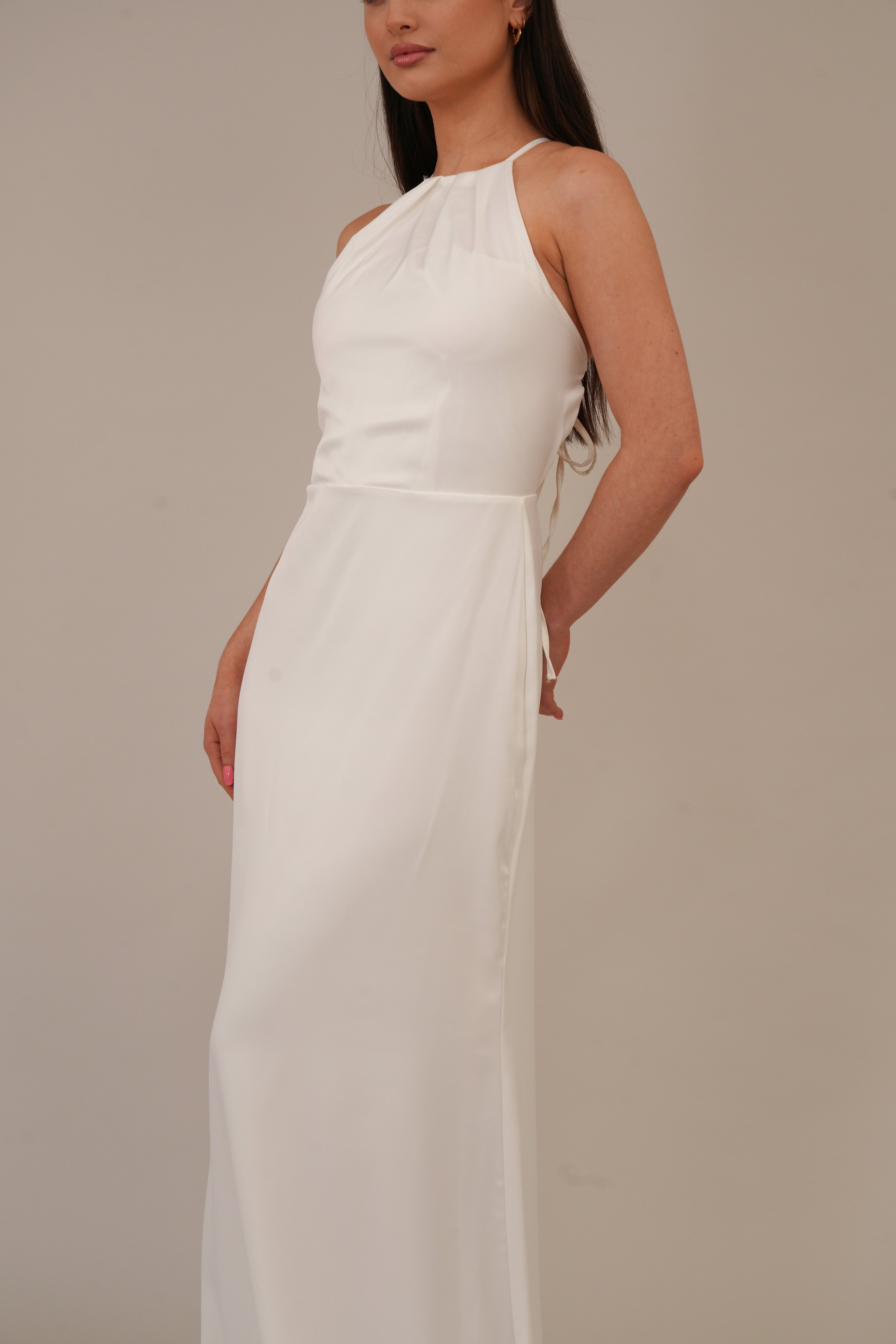 WAL G PETITE AMELIA BACK DETAIL MAXI DRESS
