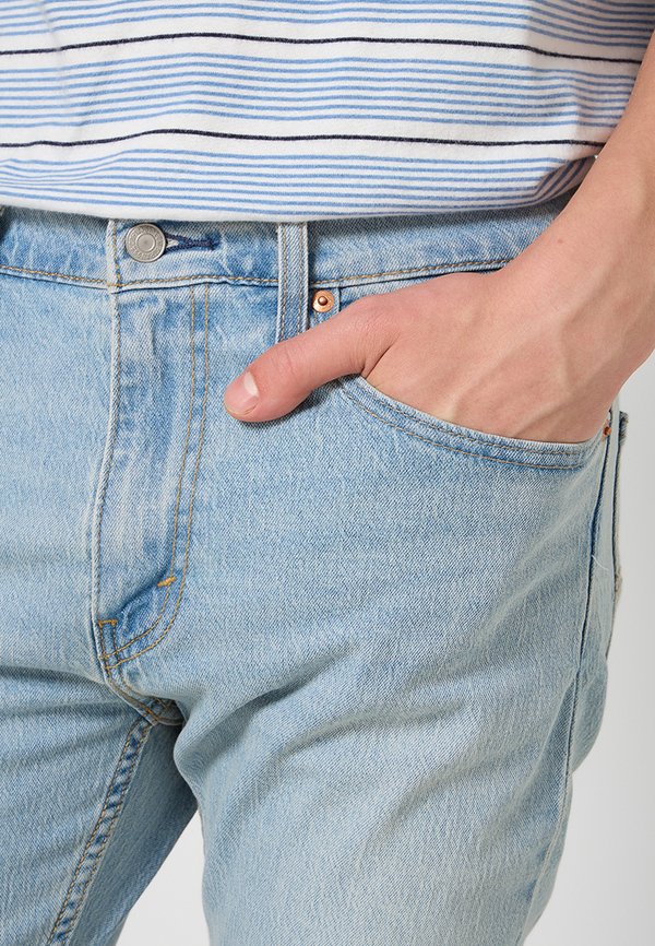 Levi's® 512 SLIM TAPERED