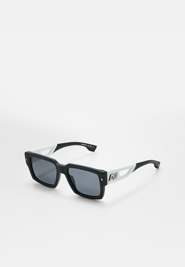 Dsquared2