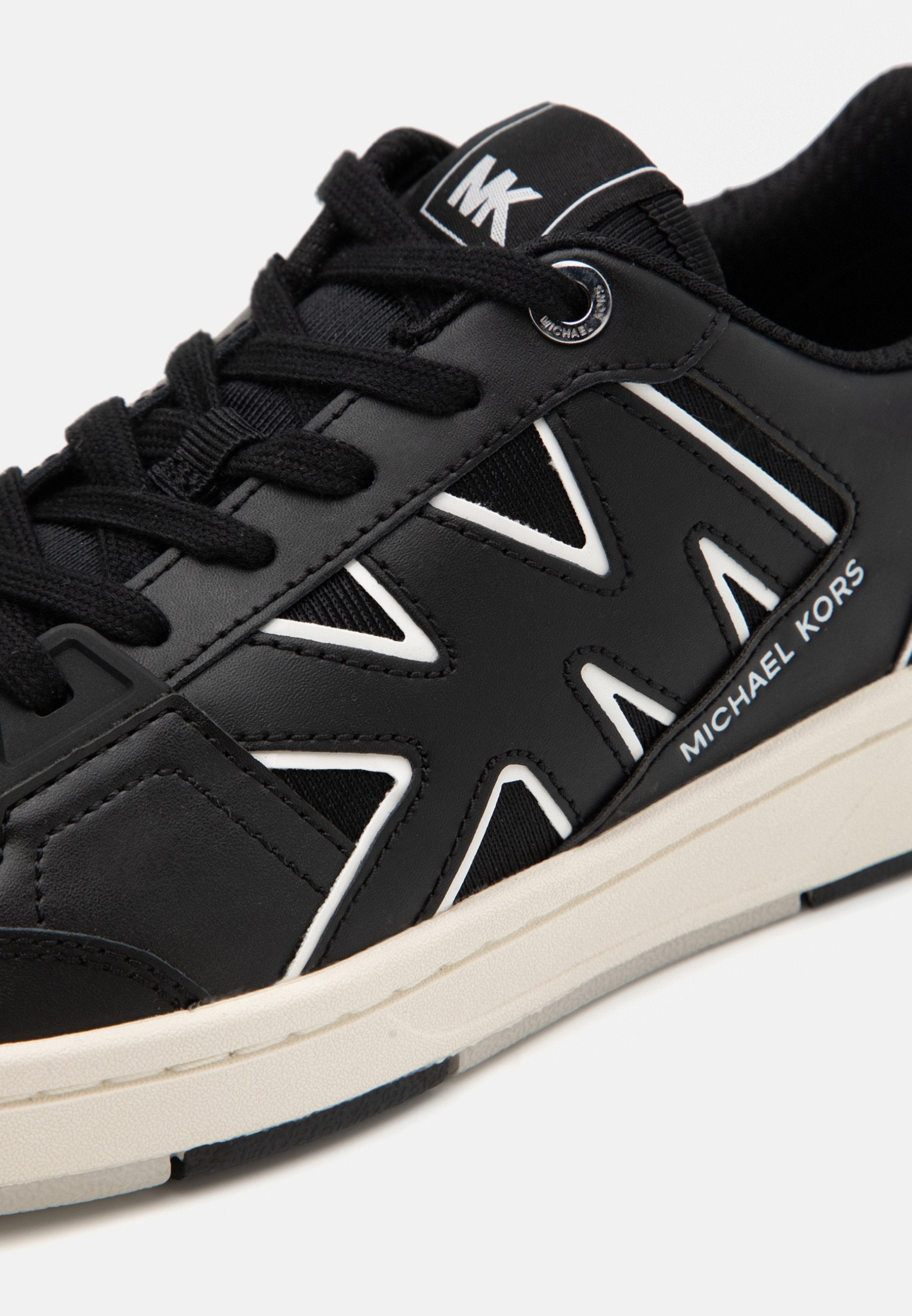 MICHAEL Michael Kors REBEL LACE UP