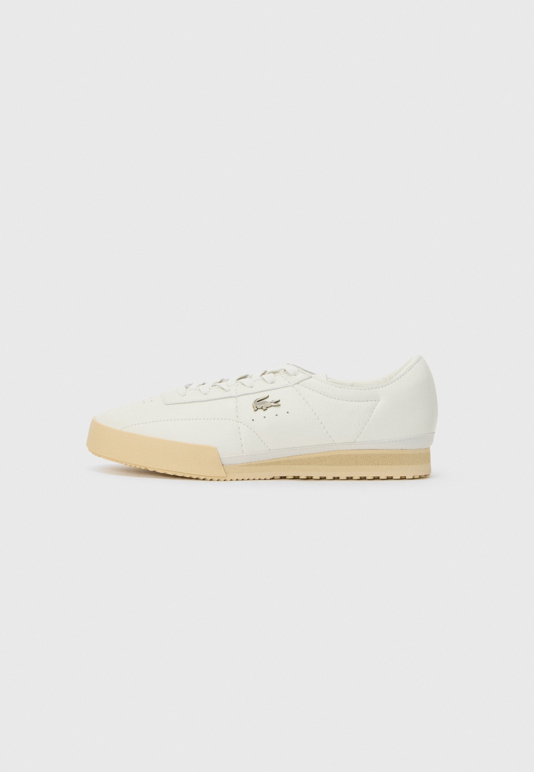 Lacoste AURA 225