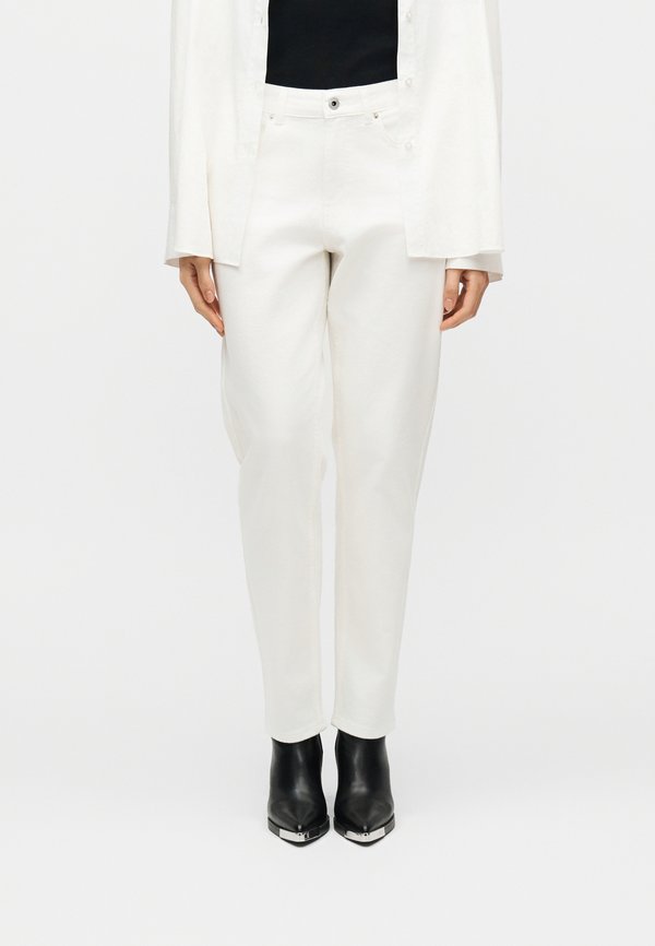 Karl Lagerfeld Jeans MOM